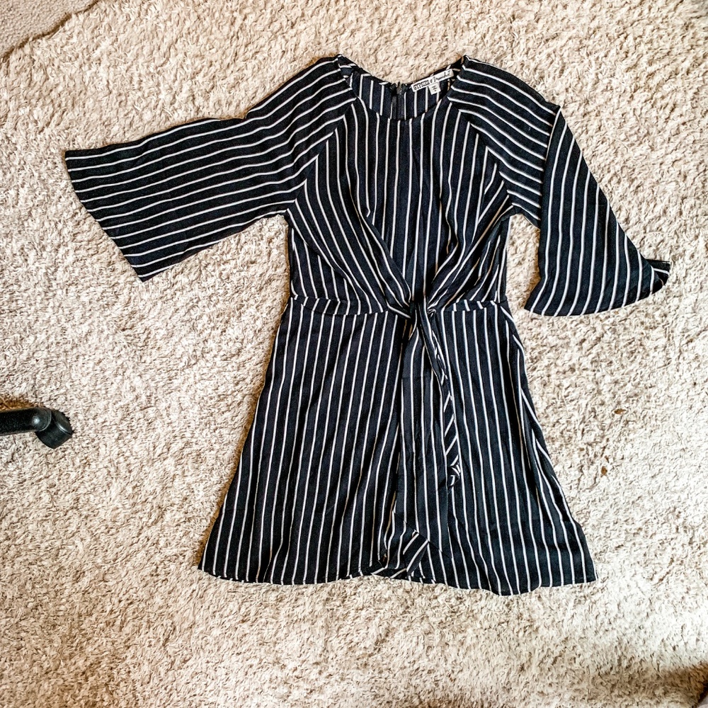 Black and White Stripped Dress With Tie in Front